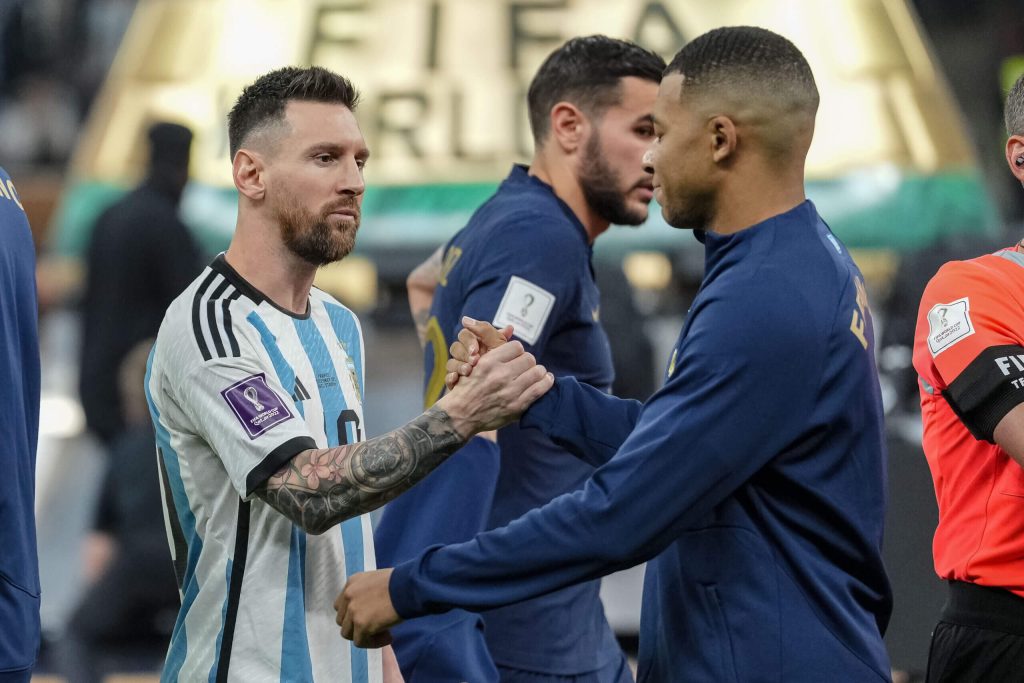 Messi so tài cùng Mbappe ở Copa America hay EURO là một ảo cảnh tuyệt vời