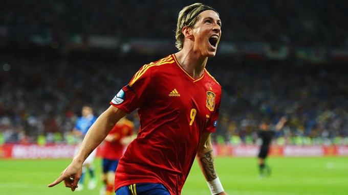 Fernando Torres cùng ĐT Tây Ban Nha vô địch EURO 2012