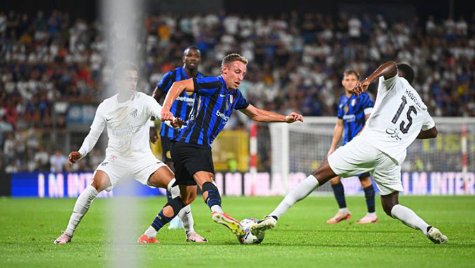 Inter Milan, 123b, trang chủ 123b